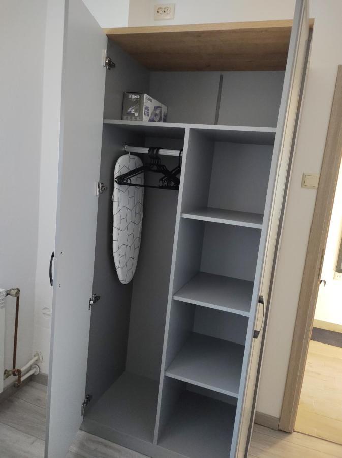 Happy Apartment Karlovac Buitenkant foto